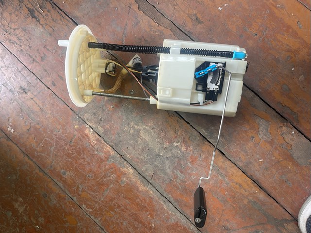 Паливний насос електричний, погружной 311102W900 HYUNDAI