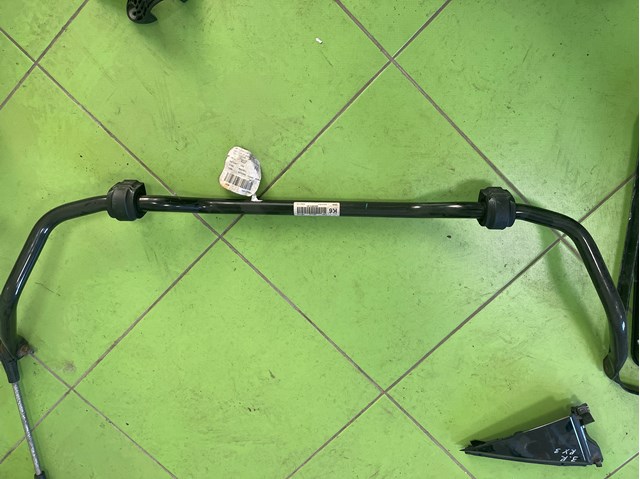 Стабілізатор передній 31306853911 BMW