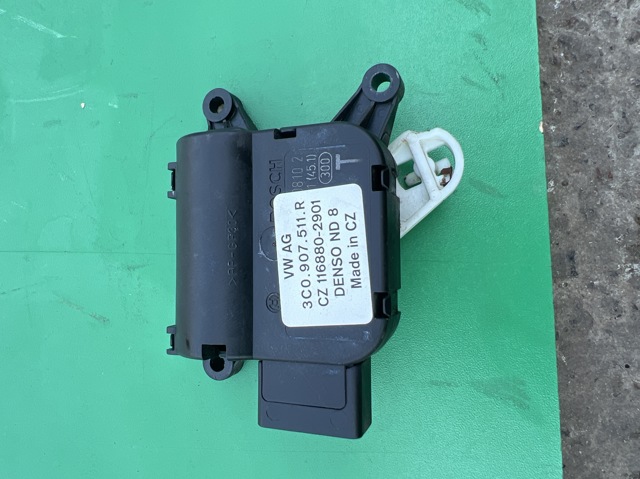 Мотор заслінки печі 3C0907511R VAG