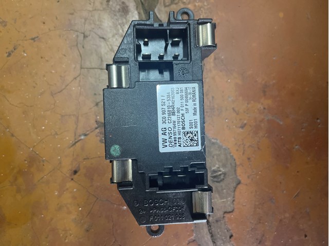 Регулятор оборотів пічки 3C0907521F VAG