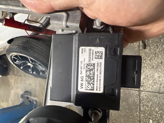 Блок керування генерацією звуку двигуна 3G0907159 VAG