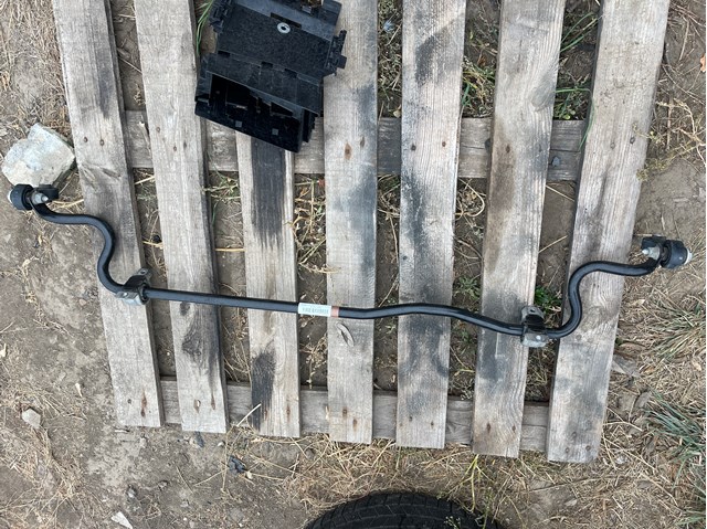 Стабілізатор задньої балки 4G0511305M VAG
