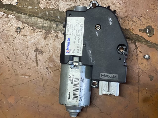 Двигун приводу люка 4G8959591A VAG