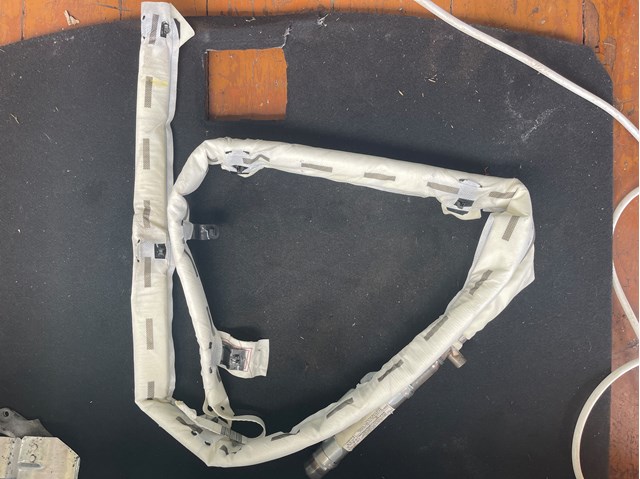 Подушка безпеки, бічна, права, AIRBAG 561880742B VAG