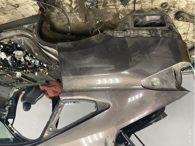 Крило заднє праве 6161148103 TOYOTA
