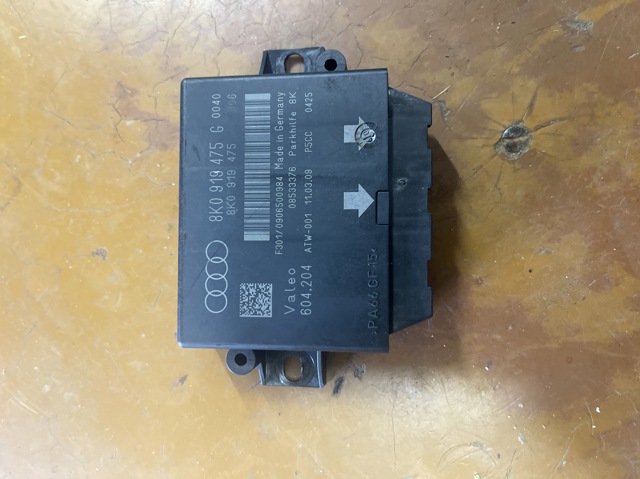 Модуль (блок ЕБУ) управління парктроніком 8K0919475G VAG