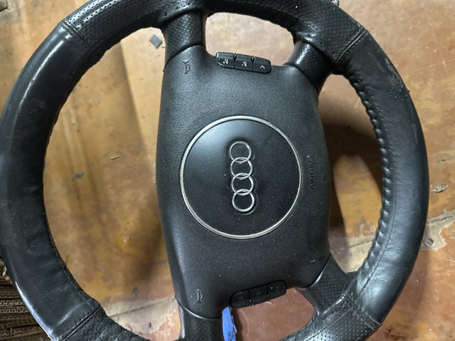 Подушка AIRBAG передня ліва 8P0880201BM6PS VAG