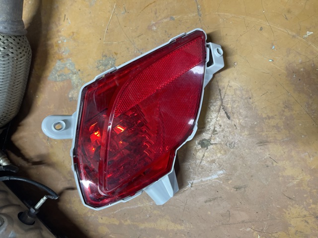 Фара протитуманна задня, ліва KD5351660A MAZDA