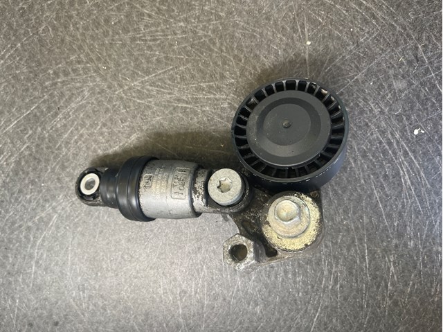 Натяжна планка поліклинового ременя PE0315980B MAZDA
