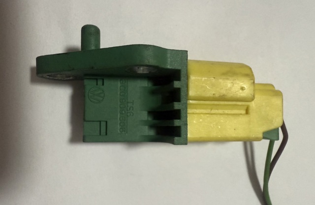 Датчик AIRBAG передній 3C0909606 VAG
