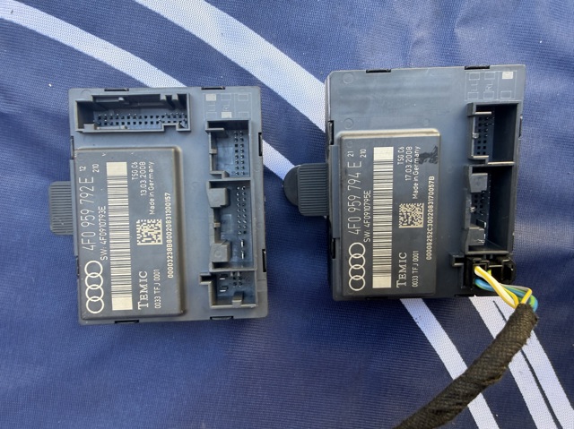 Блок комфорту передніх дверей 4F0959792E VAG