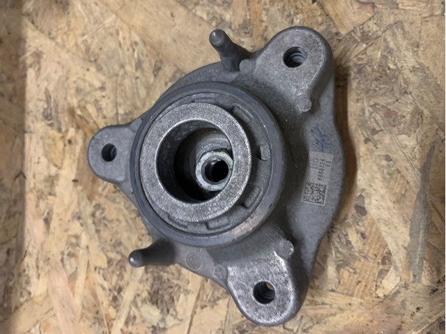 Кріплення переднього амортизатора 31306888324 BMW