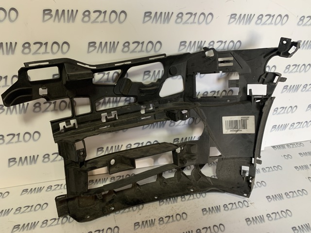 Кронштейн кріплення протитуманною фари, правої 51117385346 BMW