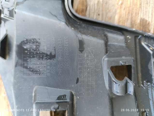 Кронштейн кріплення бампера переднього правий 51118056504 BMW