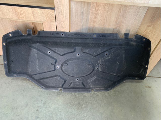 Накладка шумоізоляційна капота 51487284629 BMW