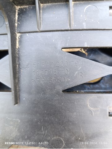 Кріплення фари передньої, правої 51647200794 BMW