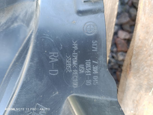 Захист бампера переднього, лівий 7304045 BMW