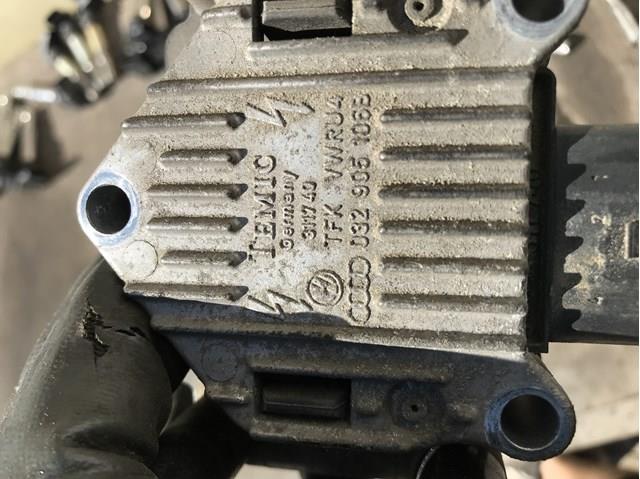 Котушка запалювання 032905106B VAG