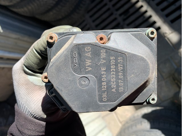 Блок дросельної заслінки 03L128063E VAG