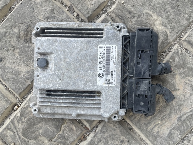 Блок електронного управління 03L906022MC VAG