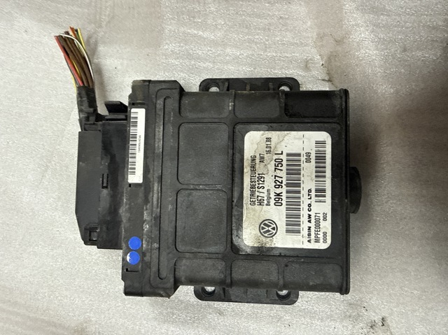 Блок управління акпп 09K927750L VAG