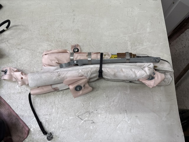 Подушка безпеки, збоку, ліва, AIRBAG 100526100C TESLA