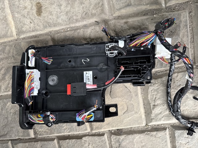 Блок комфорту 149784702D TESLA