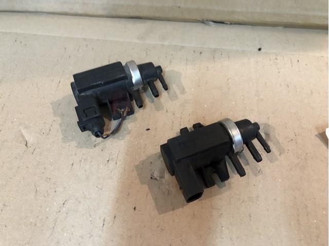 Клапан соленоїд регулювання заслонки EGR 1J0906627C VAG