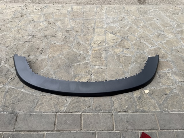 Спліттер переднього бампера 1K0805903A VAG