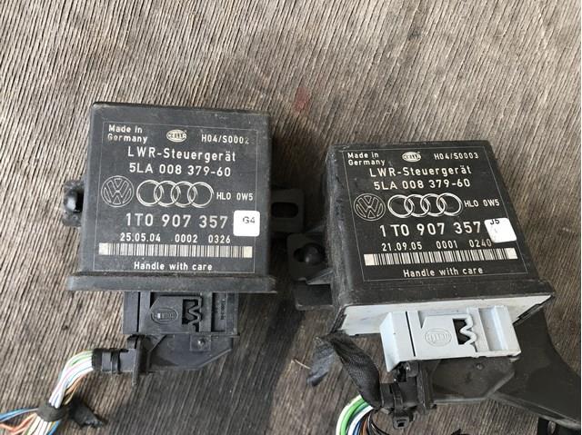 Модуль керування (ЕБК) адаптивного освітлення 1T0907357 VAG