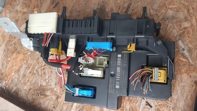 Блок керування сигналами SAM 2045458401 MERCEDES