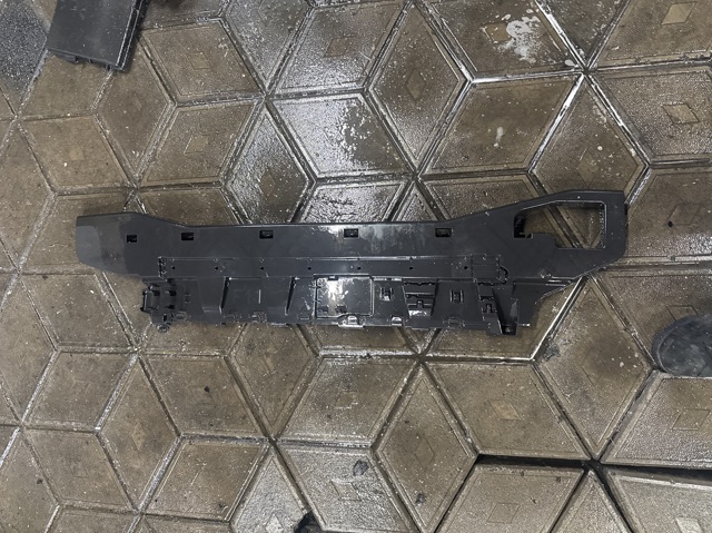 Абсорбер бампера заднього 51127299972 BMW