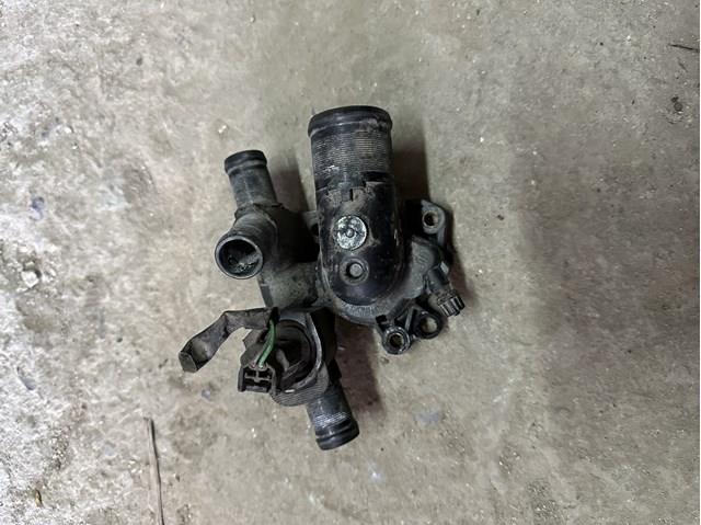 Кожух термостата 8200656419 RENAULT