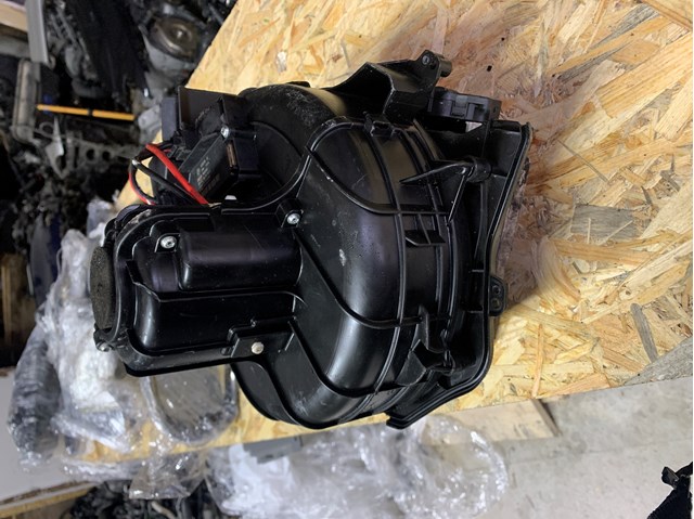 Регулятор оборотів пічки 9226780 BMW