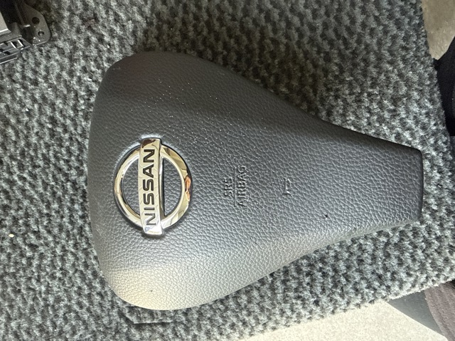 Подушка безпеки, водійська, AIRBAG 985104EA1A NISSAN