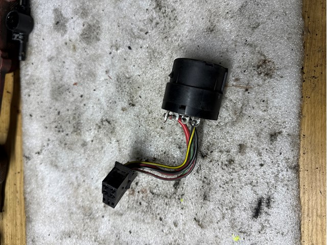 Контактна група замка запалювання A0005458108 MERCEDES