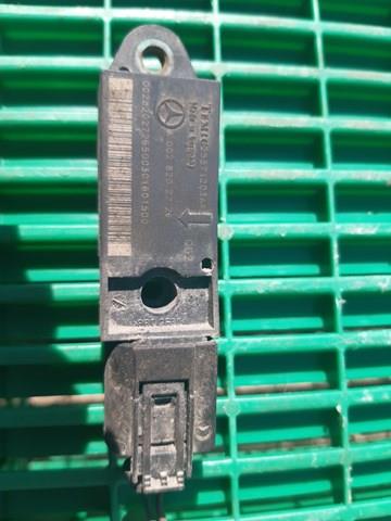 Датчик Ейрбег передній A0028202726 MERCEDES