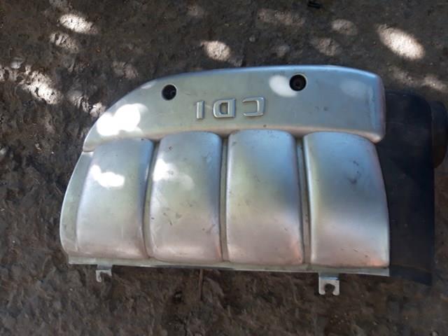 Кришка двигуна декоративна A6110101167 MERCEDES