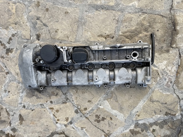 Кришка клапанна A6120160405 MERCEDES