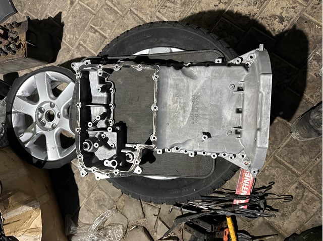 Картер масляний A6420140202 MERCEDES