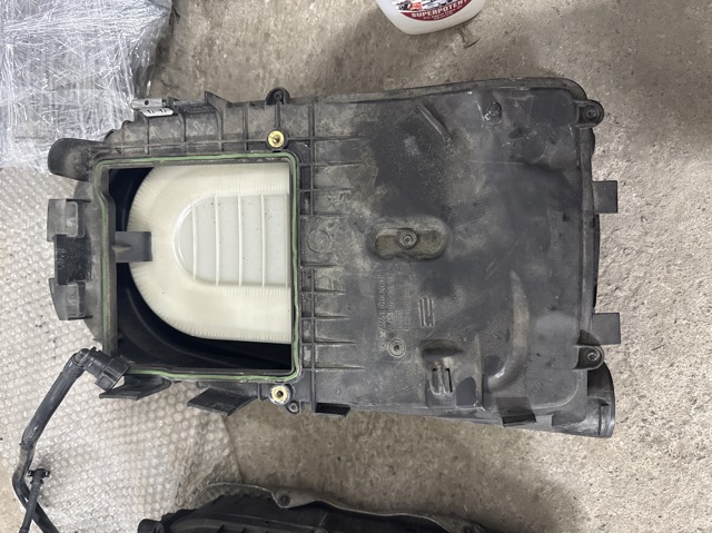 Корпус повітряного фільтра A6510902001 MERCEDES