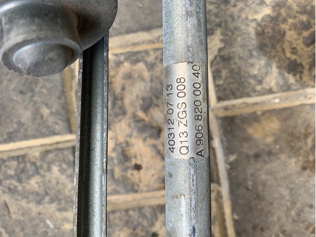 Трапеція двірників A9068200040 MERCEDES