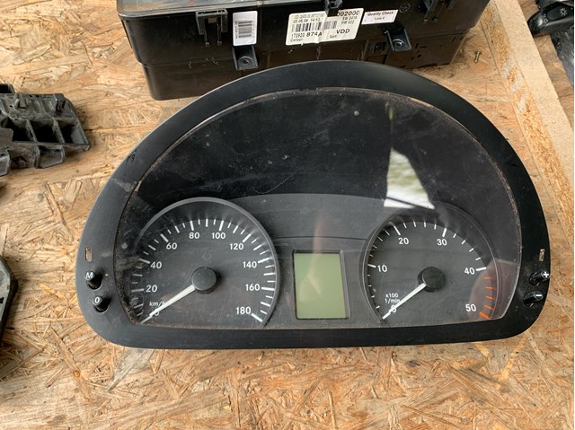 Спідометр A9069005202 MERCEDES