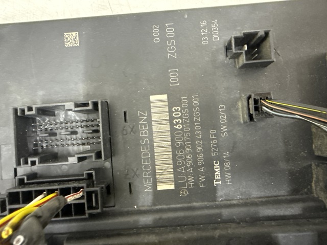 Блок управління сигналами SAM A9069006303 MERCEDES