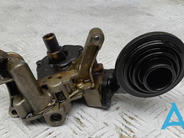 Насос масляний 06E115105AQ VAG