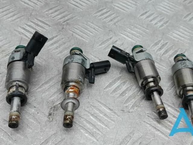 Форсунка паливна 06G906036 VAG