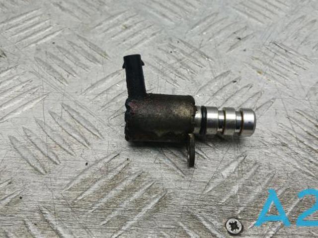Клапан регулювання тиску масла 06K115243T VAG
