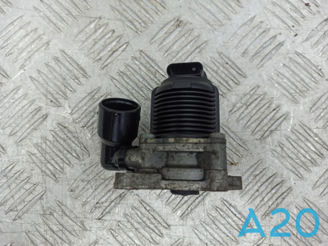 Клапан подачі вторинного повітря 06K131097H VAG