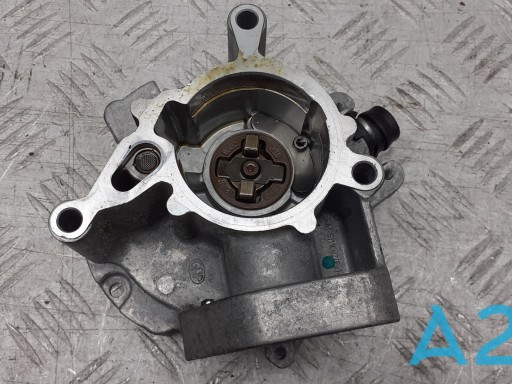 Насос вакуумний 06K145100AB VAG