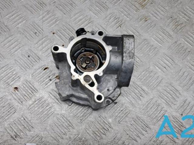 Насос вакуумний 06K145100AE VAG